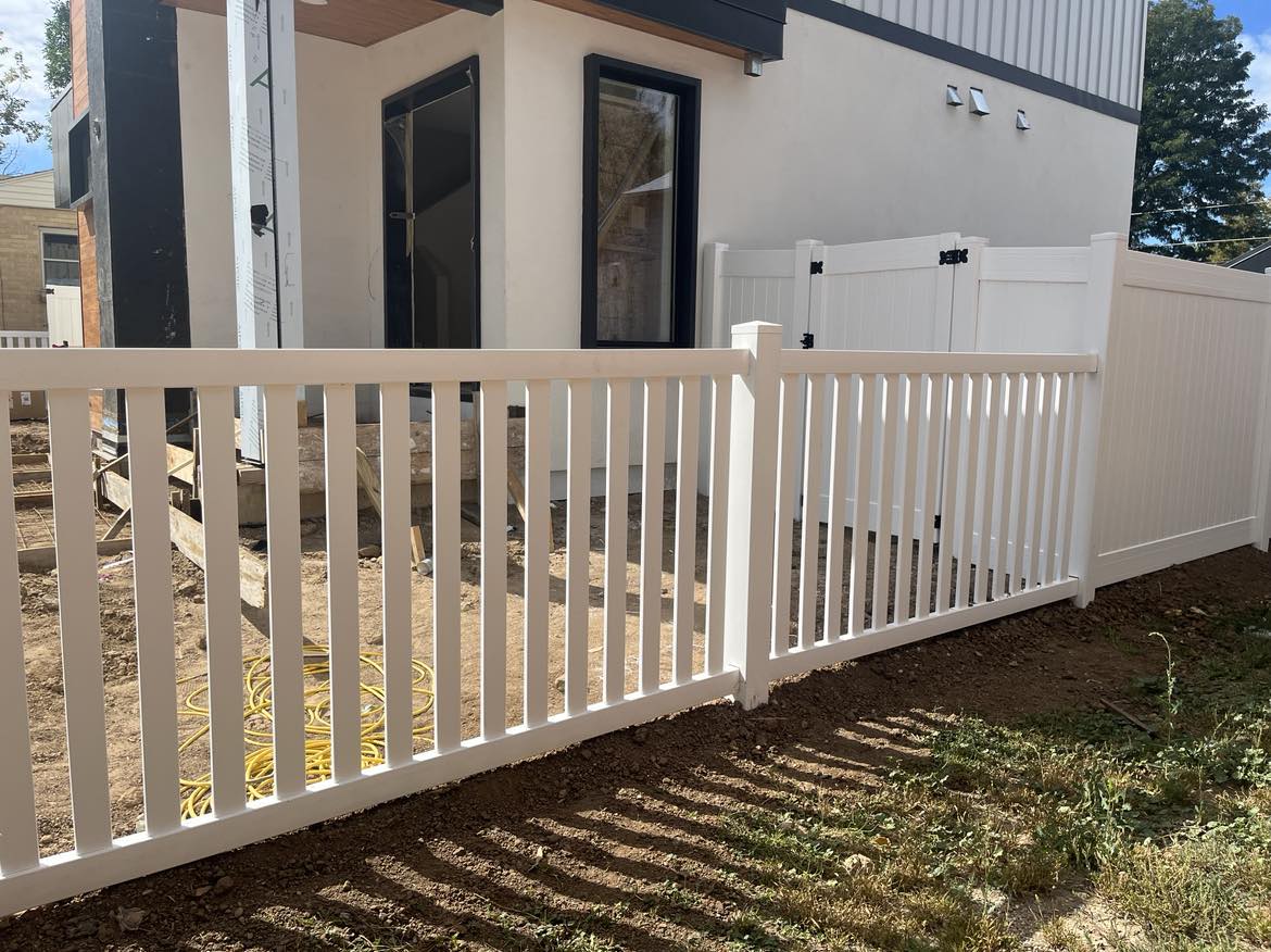 Vinyl Fences — fence contractor Birmingham, AL Vinyl Fences installed by Masters Fence Co in Birmingham, AL
